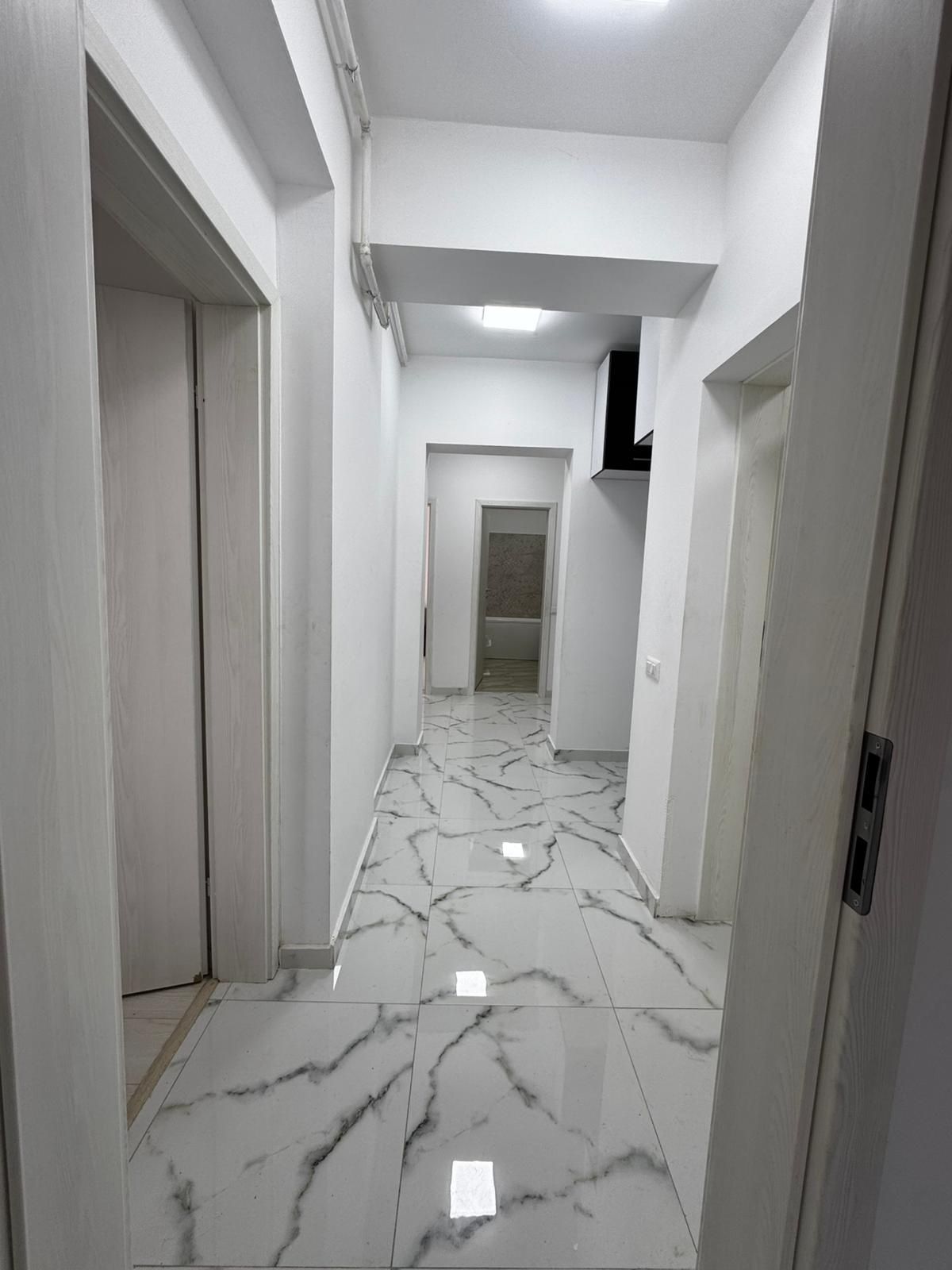Inchiriez apartament 3 camere, direct proprietar!
