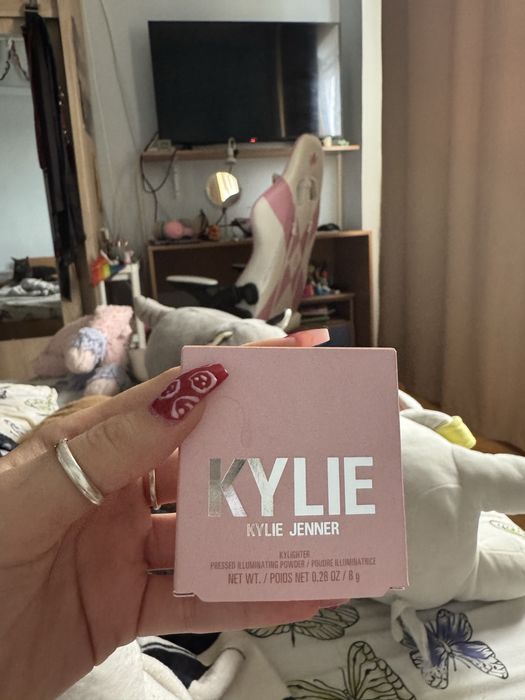 Highliter Kylie Jenner