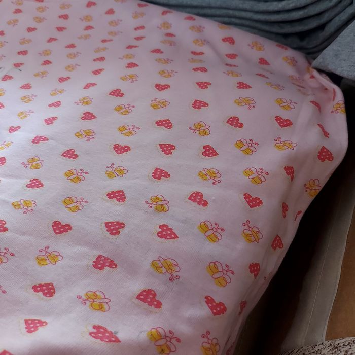 Продавам памучни трика и платове