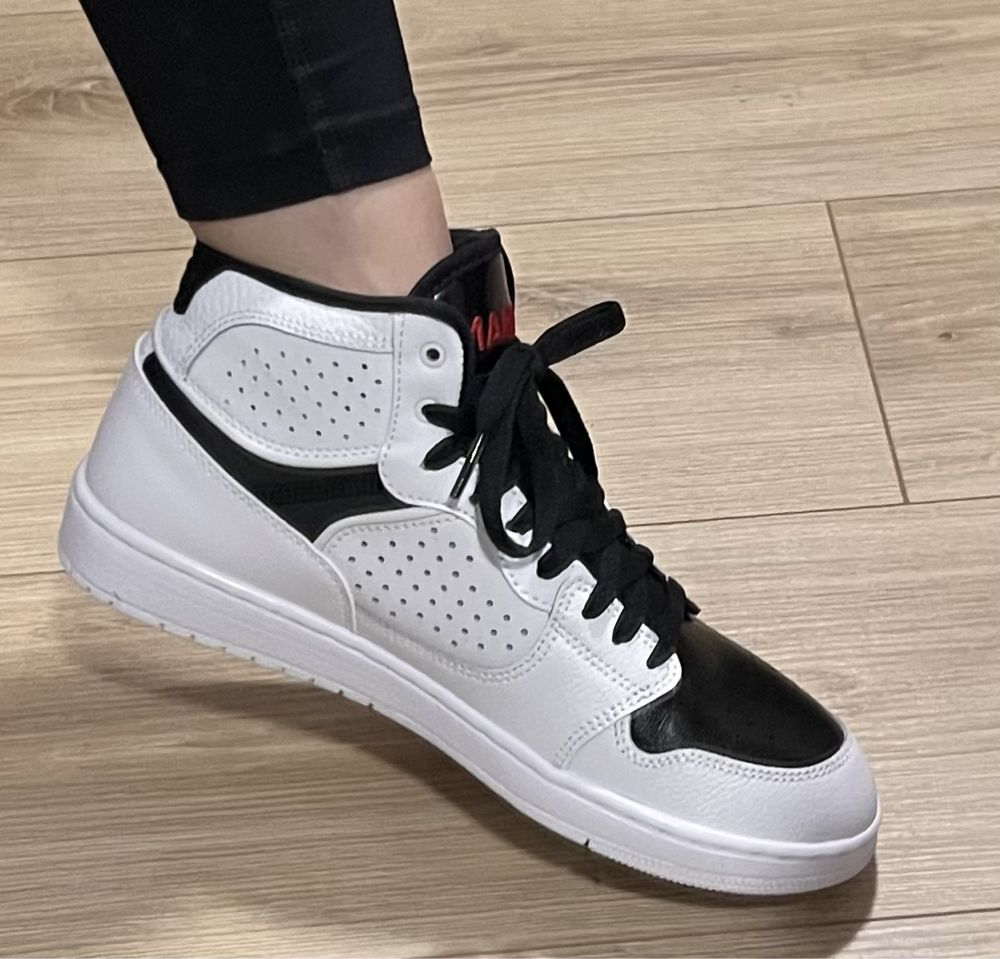 JORDAN ACCESS   Nr.  40-41-42,5-43-45