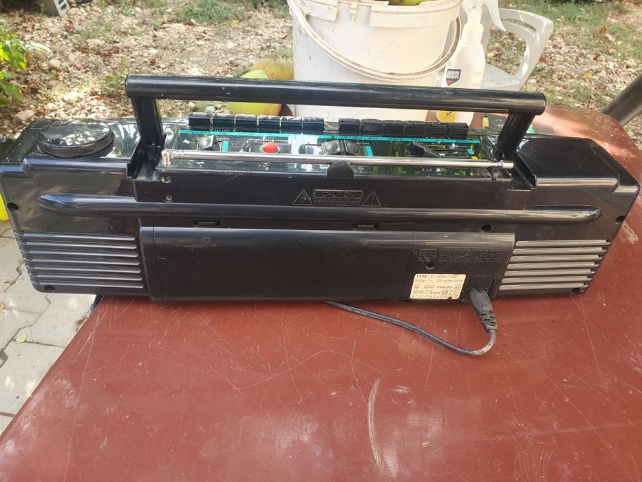 Philips dublu radio casetofon in stare de functionare.Made Austria