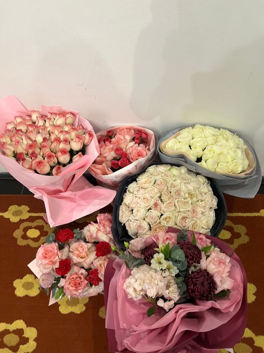 Продам цветы корзина 20000тг, букеты 10000 тг (самовывоз)