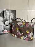 Оригинална Guess чанта