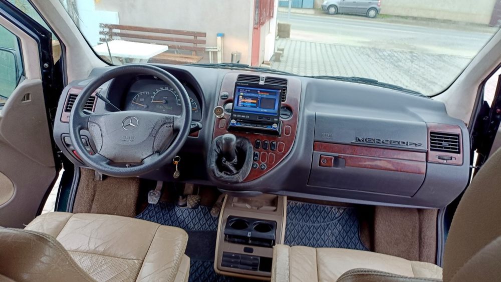 Mercedes Viano Impecabilă