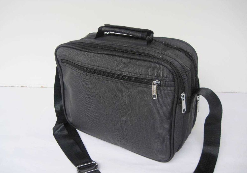 Genti de umar -Caslon- dimensiuni 32 x 25 x12 cm