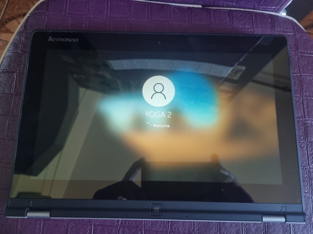 Laptop tableta, Lenovo Yoga 2
