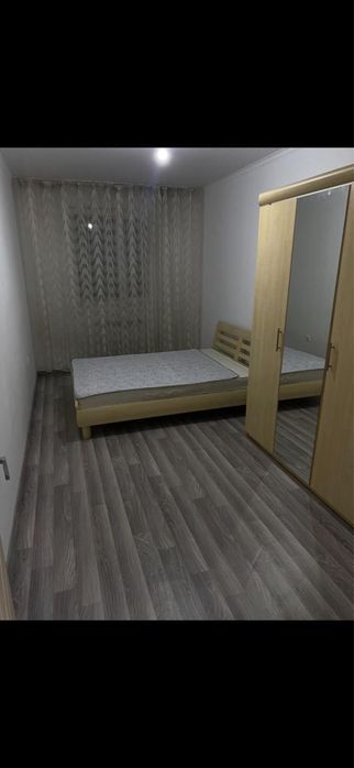 Продам спальный гарнитур