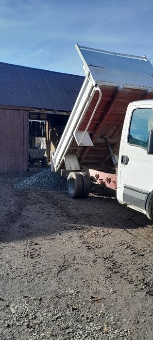 Transport  moloz,  balastru,piatră, pietris,debarasări,