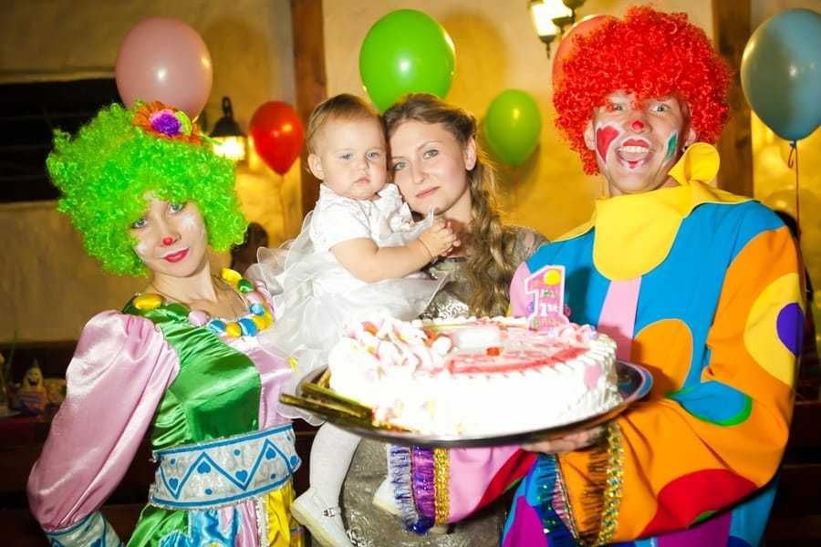 Animatori petreceri copii vata de zahar si popcorn baloane cu heliu