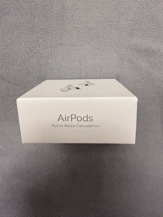 Airpods 4 noi sigilate
