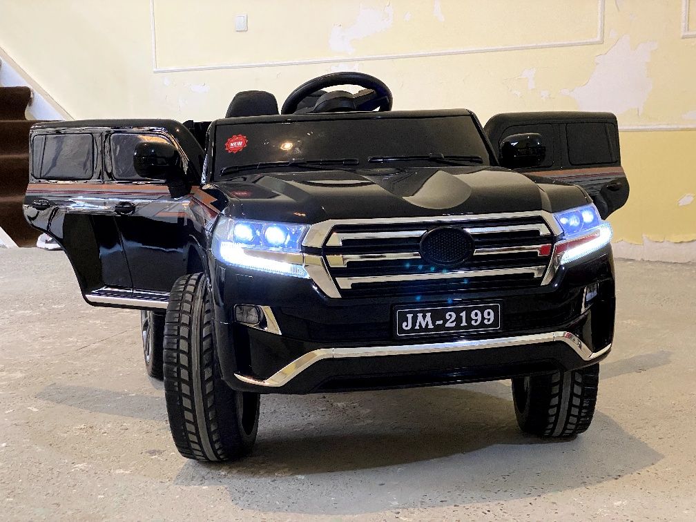 Toyota land cruiser bolalar moshinasi