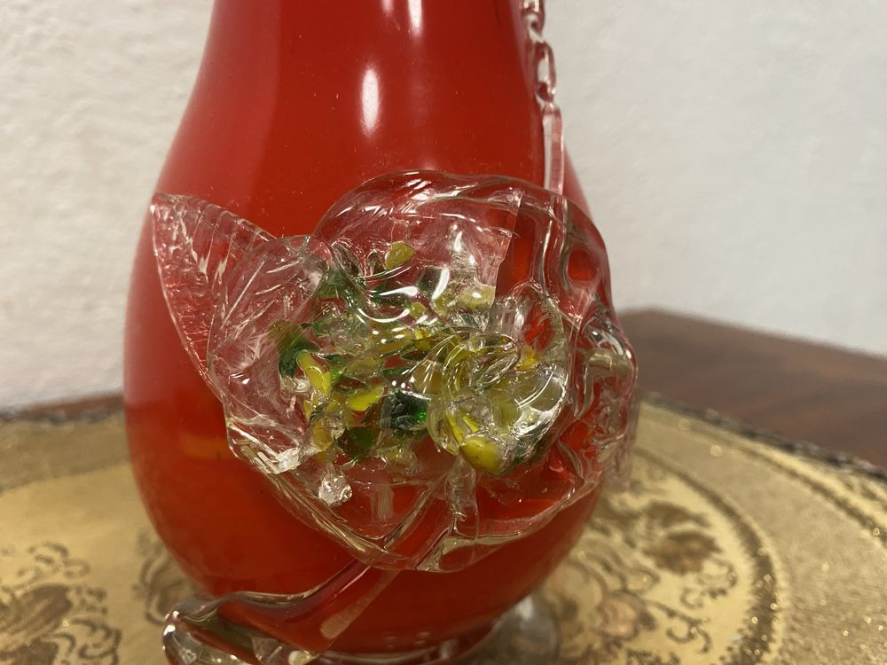 Италианска ваза от разтопено стъкло