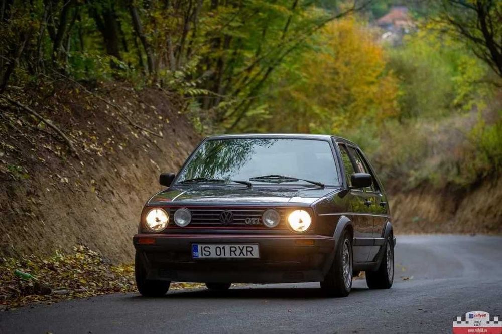 Volkswagen  Golf 2 GTI 8V