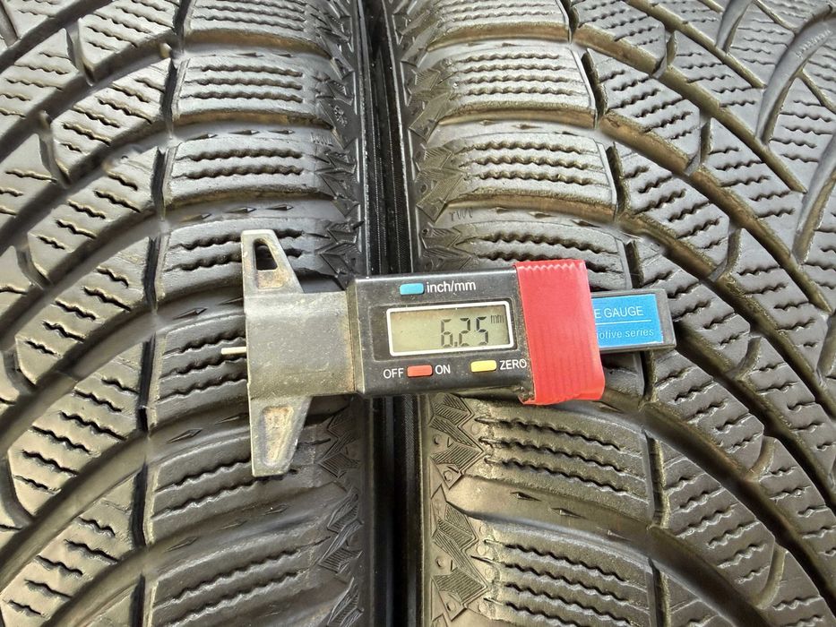 2x Anvelope Iarna 215/55 R17 - Semperit Speed Grip 5 XL