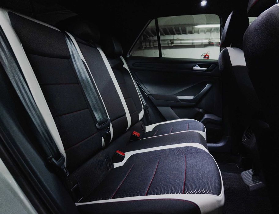 vând Volkswagen T-Roc 2018