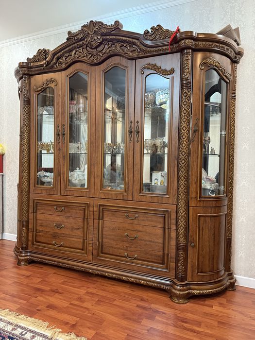 продается Сервант