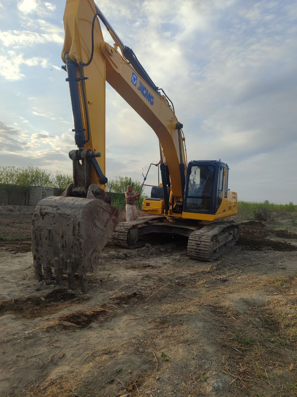 Ekiskavator XCMG 260