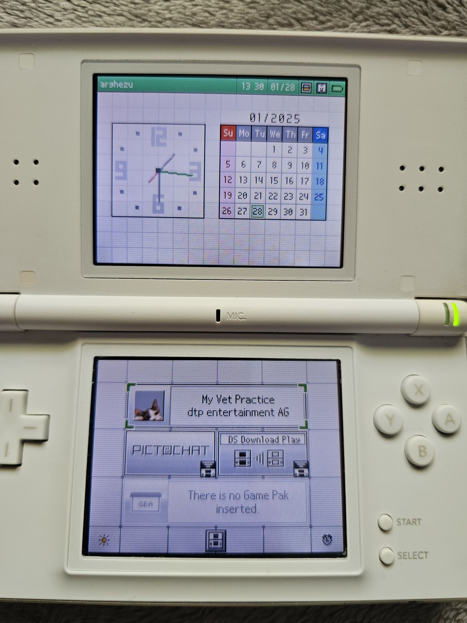 Joc Nintendo ds lite + 5 jocuri + incarcator original