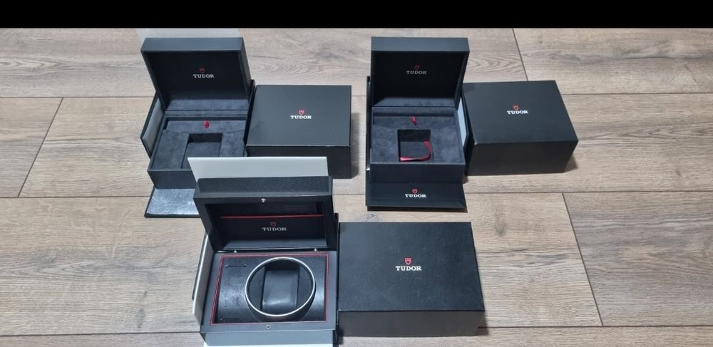 Cutie ceas Tudor 100% originala