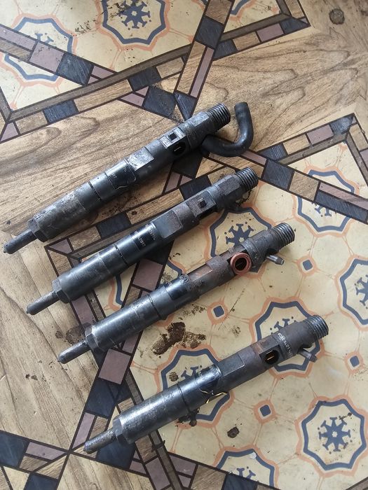 Injector  Dacia Logan 1.5 dCi euro 4 din 2008