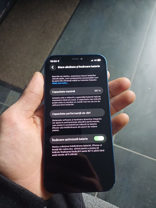 Iphone 12 normal ,64gb  99 săntatea bateriei