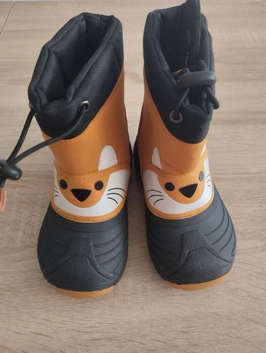 Детски апрески/ботуши