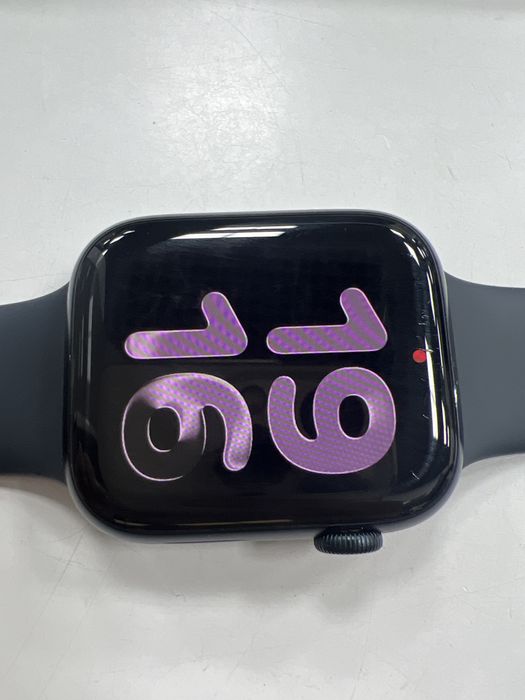 I watch 8 series 32gb 97% yomkost