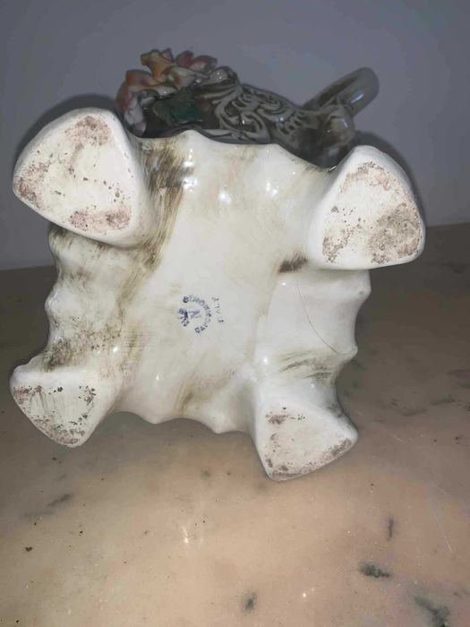 Vaza portelan cu doua manere 3D