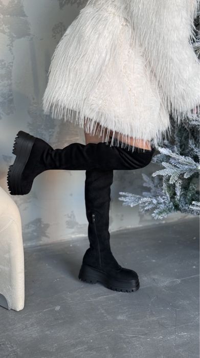 Женские  черные ботфорты