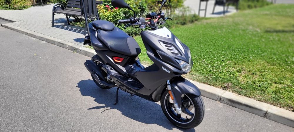 Yamaha aerox Naked
