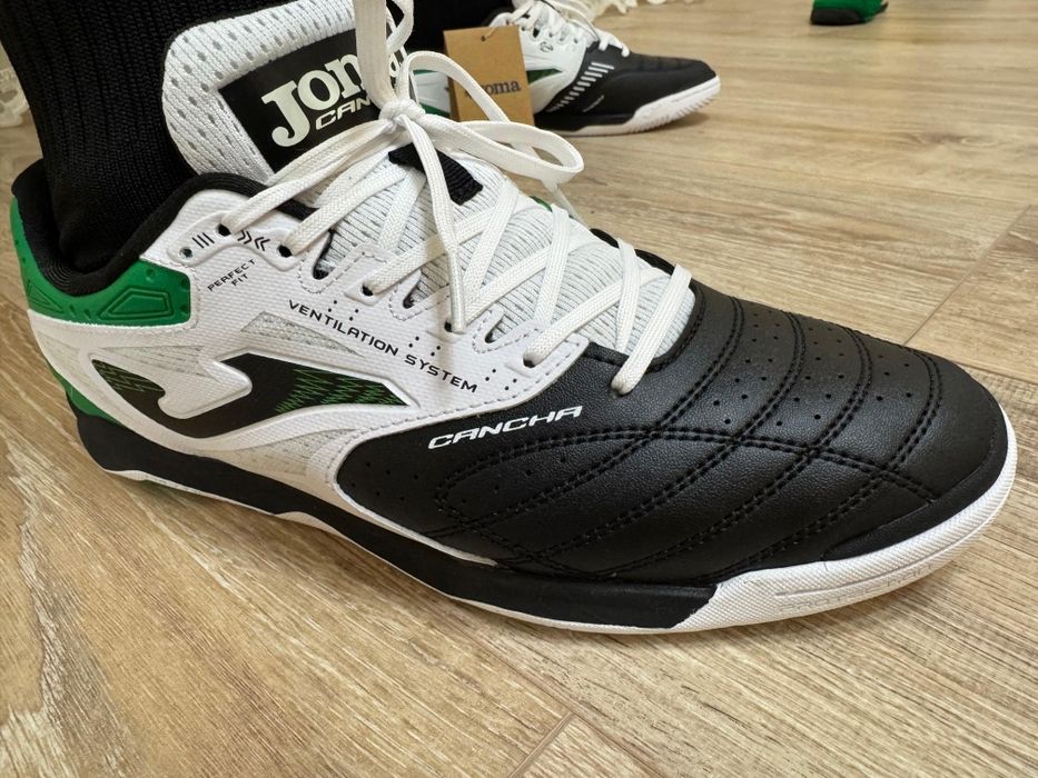 Продам футзалки Joma