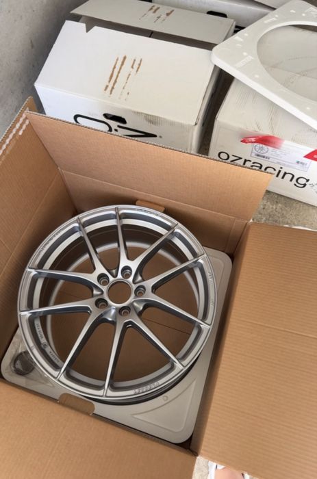 Джанти OZ leggera HLT