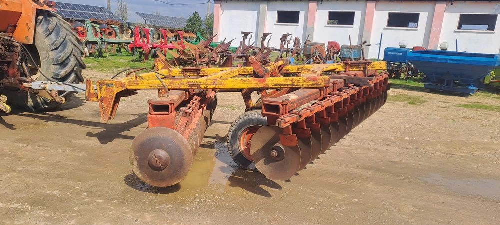 Quivoqne disc 3 m în V piesa