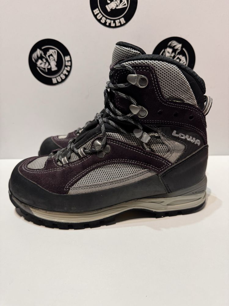 Туристически обувки LOWA TEREK GORE-TEX .Номер 37