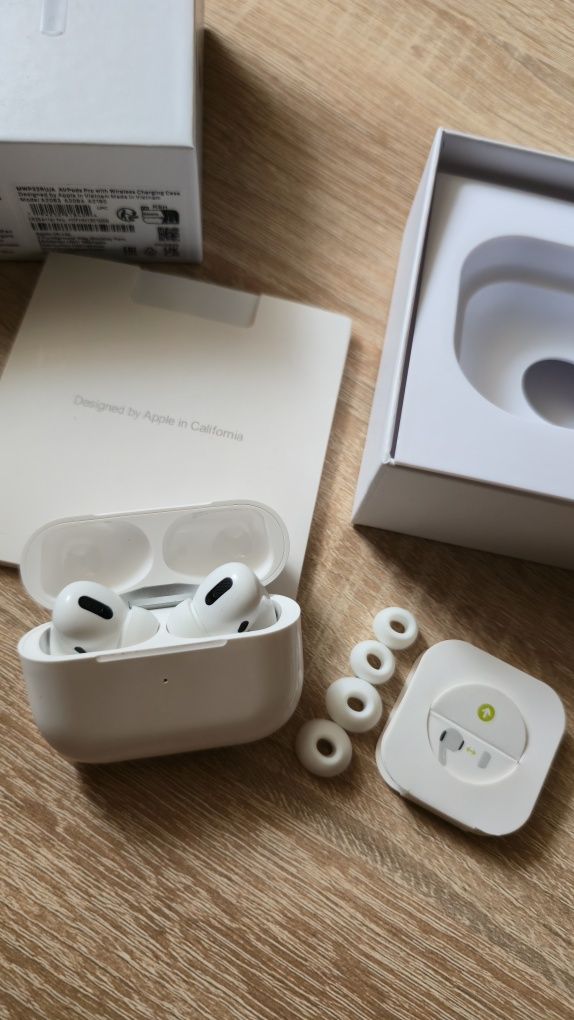 Apple AirPods Pro | Как новые | Не использовались | Оригинал