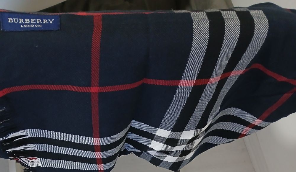 Bluză damă BURBERRY originală marimea S.