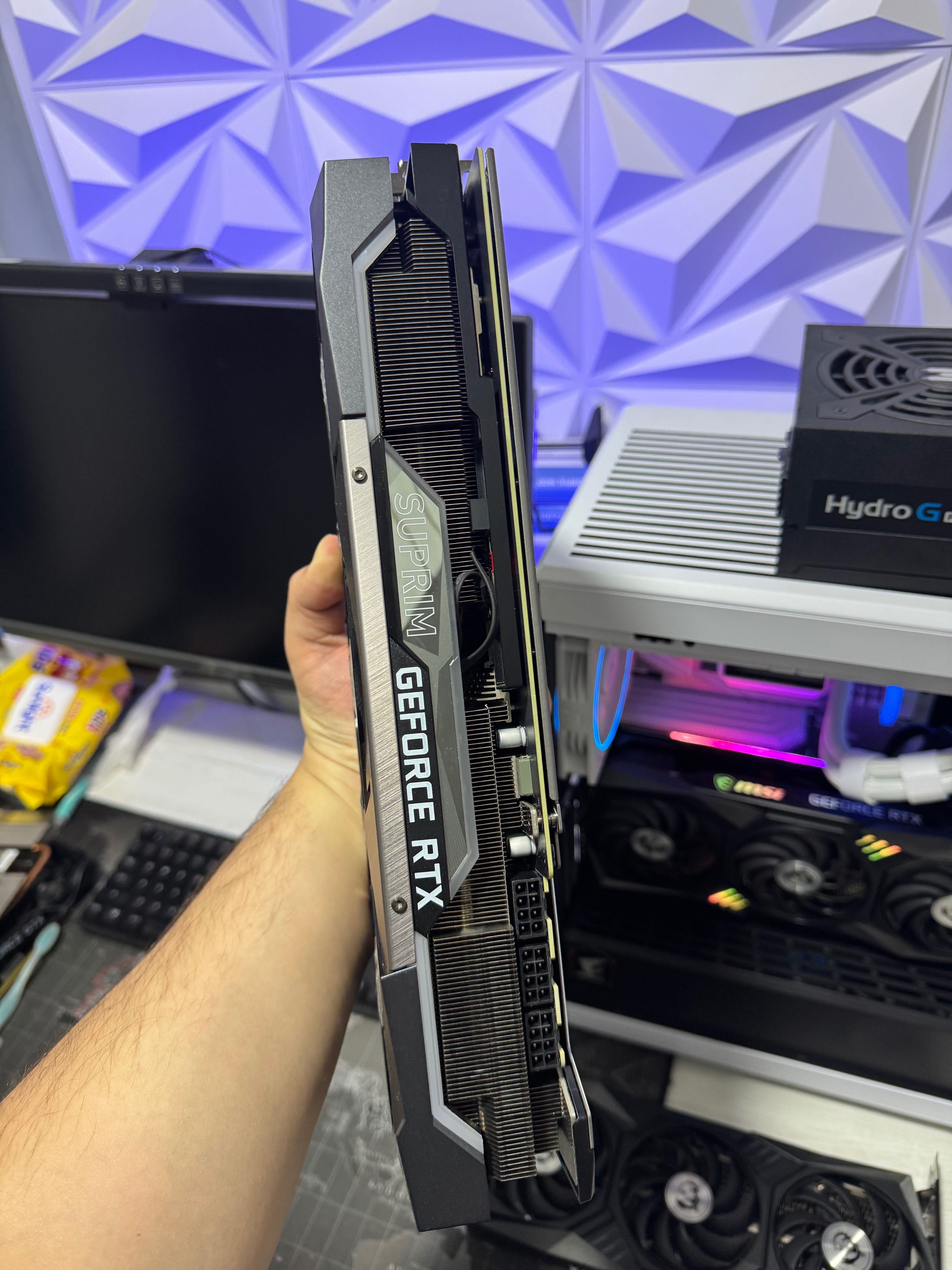 MSI SUPRIM RTX3080 10GB 320Bit kak noviy