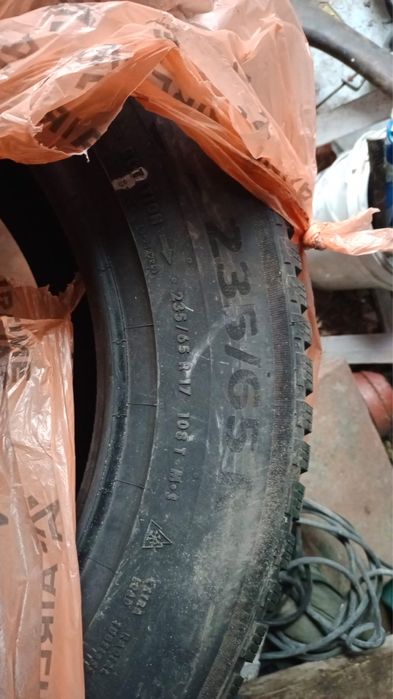 Продам новые шины континенталь