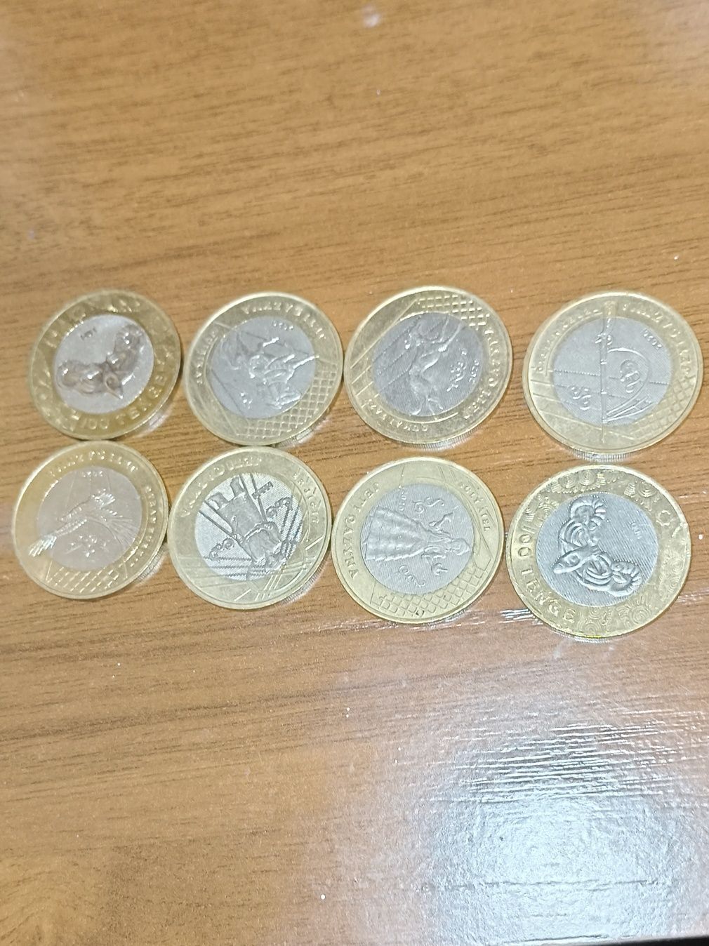 Продам монеты 7 казына