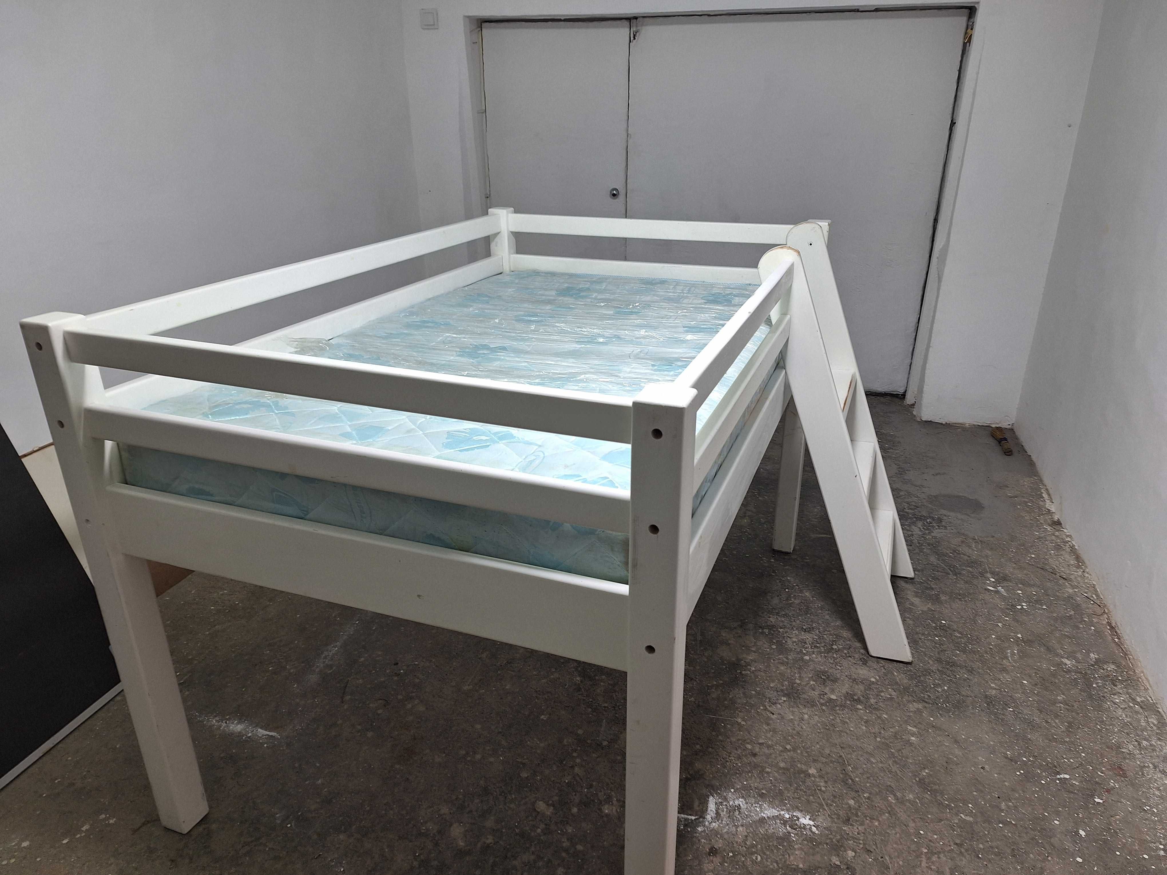 Vand pat ptr copii  115  cm  x 175 cm
