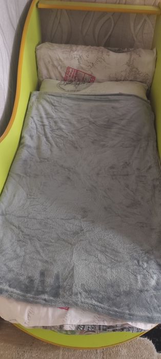 Кровать детская.