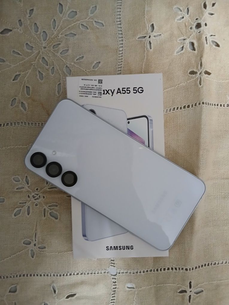 Samsung A 55 5G.