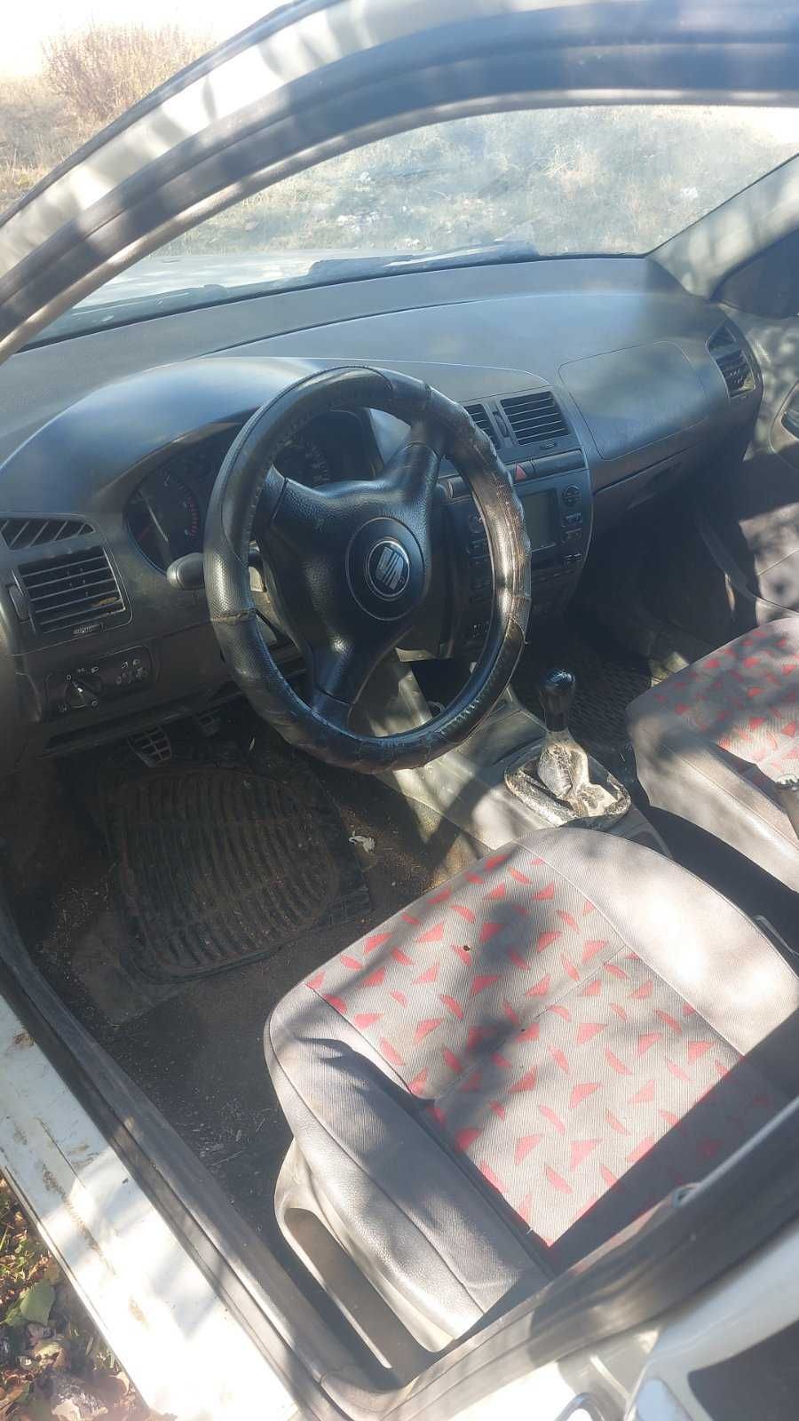 Продавам SEAT Cordoba