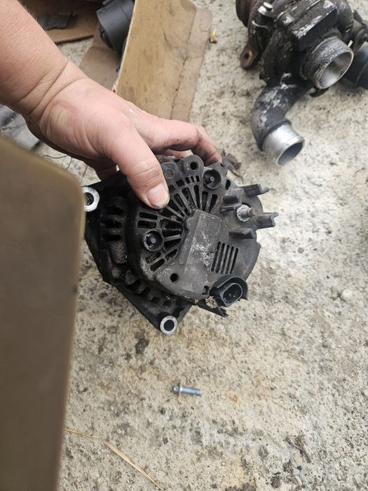 Alternator smart forfour 1.5 disel