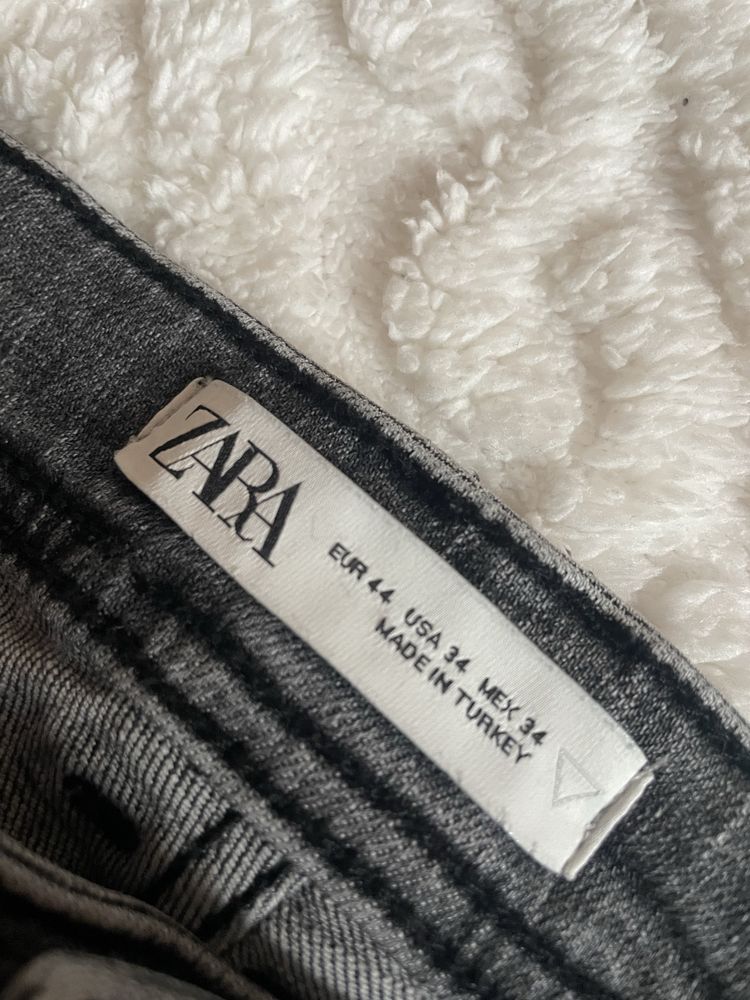 Мъжки дънки Zara