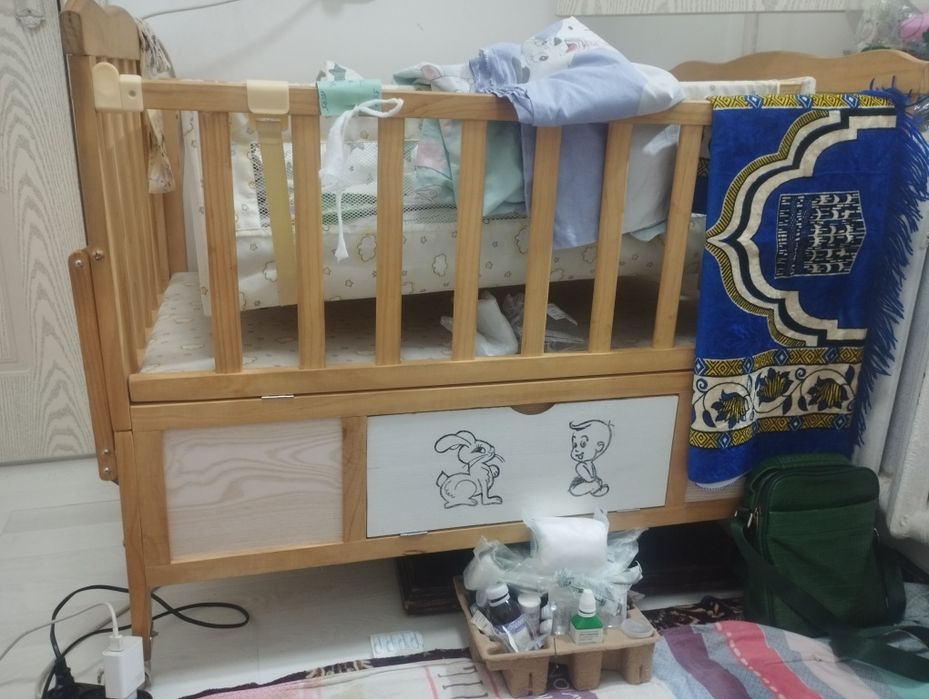 Bolalar kravati chaqaloq va 3 yoshgacha