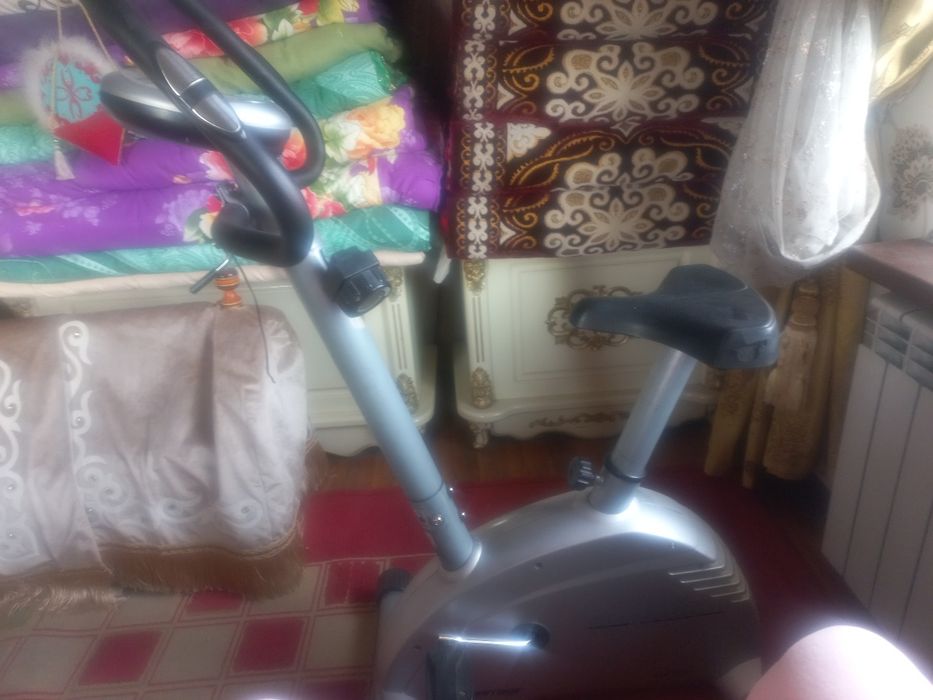 Велотренажёр в хорошем состоянии