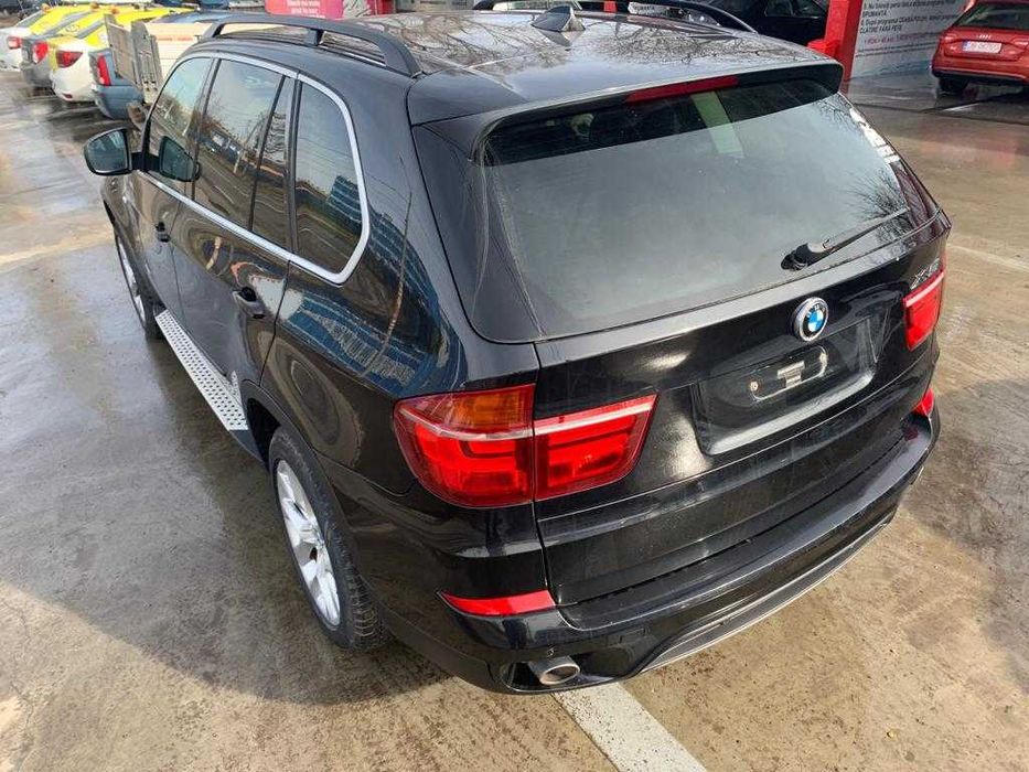 Dezmembrez bmw x5/x6/ 3.0 d/4.0 d/bmw x5 e70 pachet m/jante m