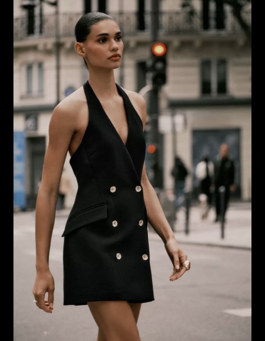 Къса рокя тип блейзър