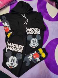 Compleuri dama/adolescente Mickey Mouse